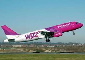 Авиакомпании Wizz Air отправила сотням пассажиров из Грузии оповещения об отмене рейсов 