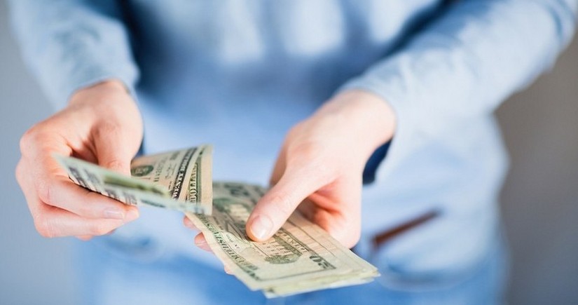 Remittances from France to Azerbaijan jump nearly 90%