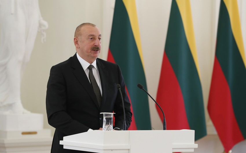 Президент: Предпринимаются серьезные шаги по транспортировке азербайджанского природного газа на европейские рынки