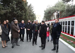 Ambassadors of EU countries commemorate victims of January tragedy