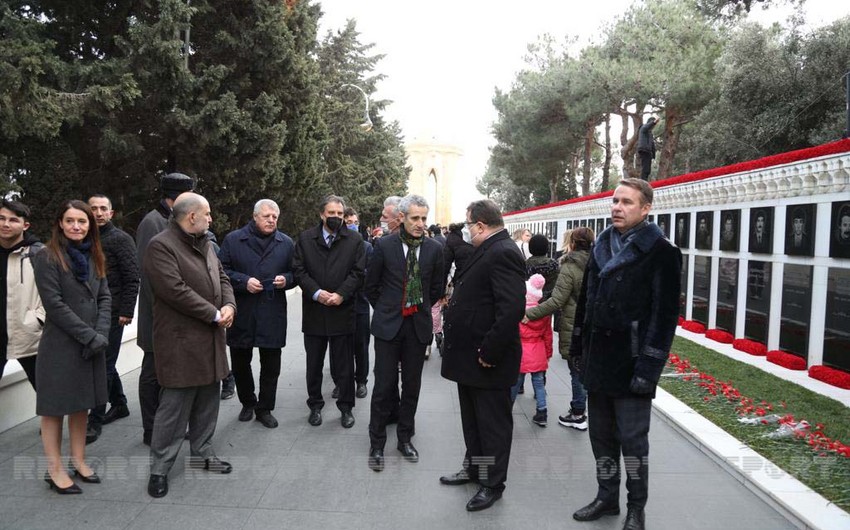Ambassadors of EU countries commemorate victims of January tragedy