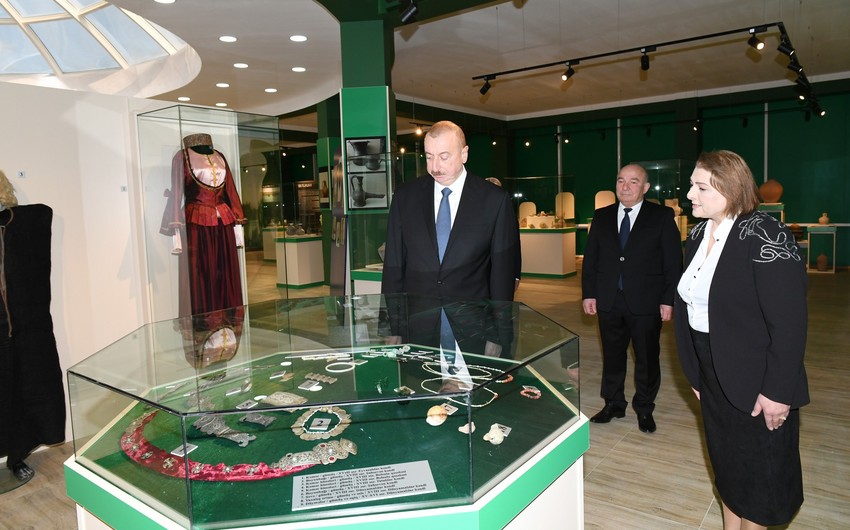 В Бейлягане состоялось открытие после капитальной реконструкции Историко-краеведческого музея