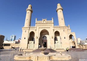 В Азербайджане обсуждают открытие мечетей