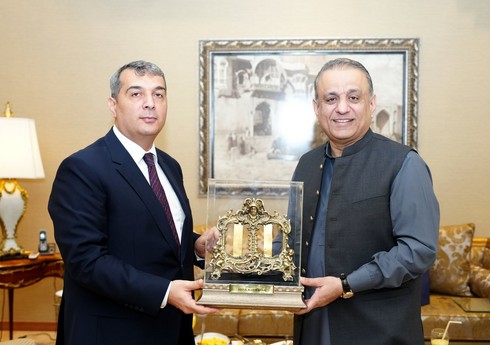 Посол Азербайджана обсудил с пакистанским министром торговлю со странами Центральной Азии