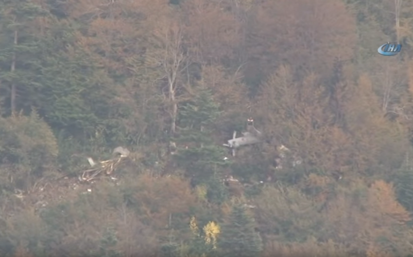 В результате падения вертолета на востоке Турции погибли 12 человек - ВИДЕО - ОБНОВЛЕНО-2
