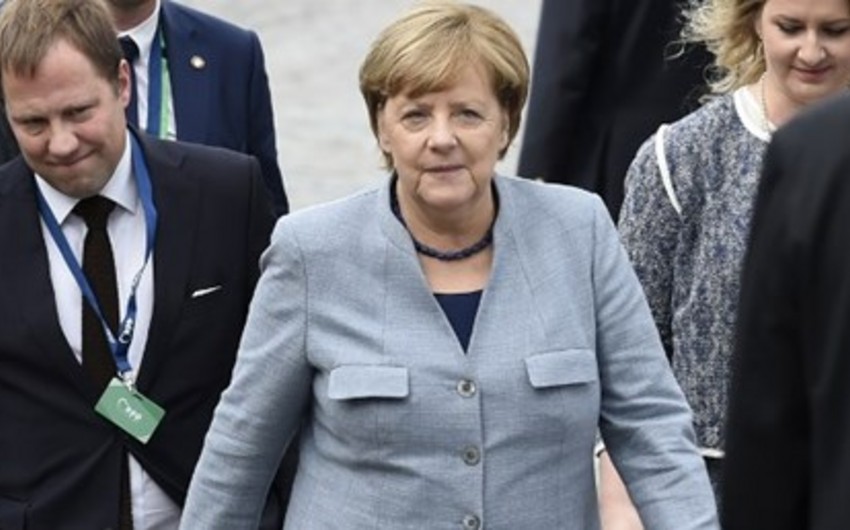 Меркель: Финансирование Турции Евросоюзом в рамках кризиса с беженцами сокращено не будет