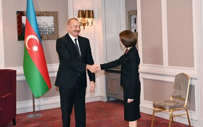Maya Sandu, Ilham Aliyev discuss regional issues, energy