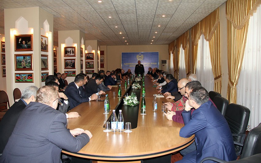 Deputy defence minister meets with mass media representatives