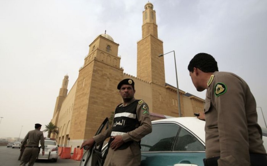 Силовики предотвратили нападение террориста на мечеть в Саудовской Аравии