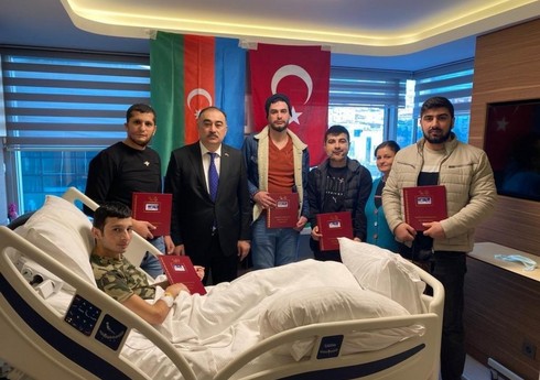 Посол посетил ветеранов, проходящих лечение в Турции