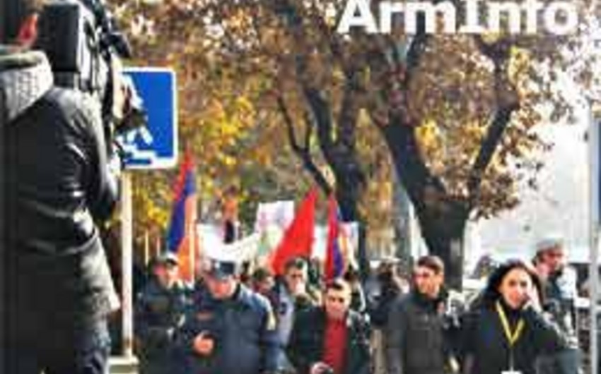 ​В Ереване одновременно прошли две акции протеста