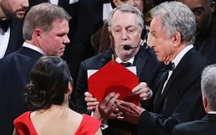 Сотрудников, виновных в ошибке на Оскаре, уволят