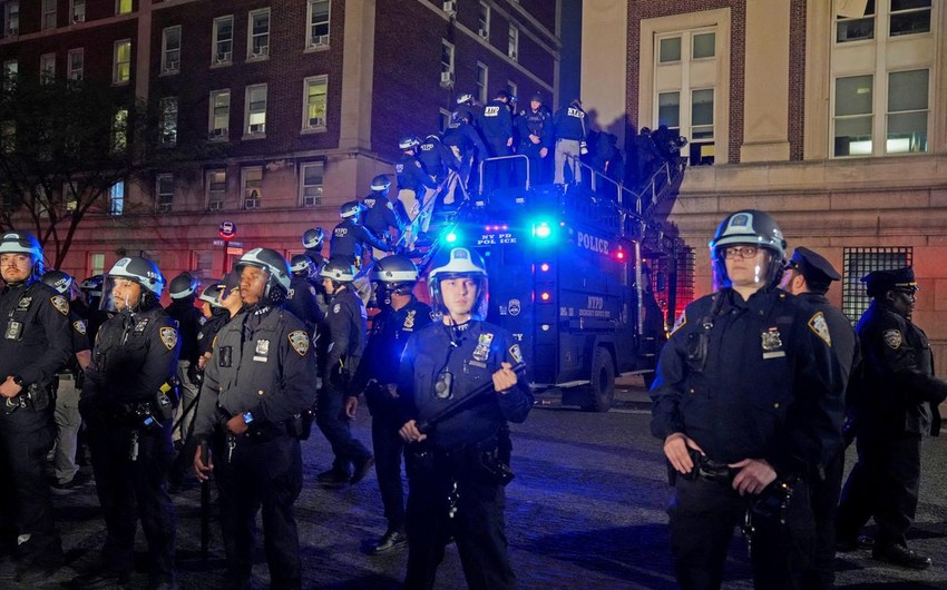 Police arrest dozens of pro-Palestinian protesters in Columbia University raid