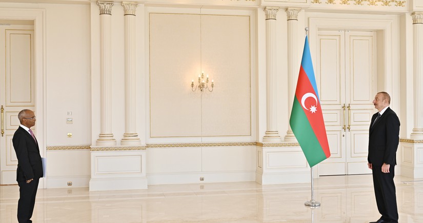 Президент принял верительные грамоты новоназначенного посла Эфиопии в Азербайджане