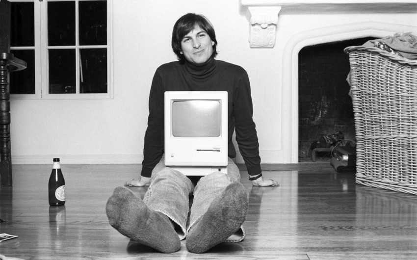 Первый компьютер Apple с автографом Стива Джобса выставили на аукцион