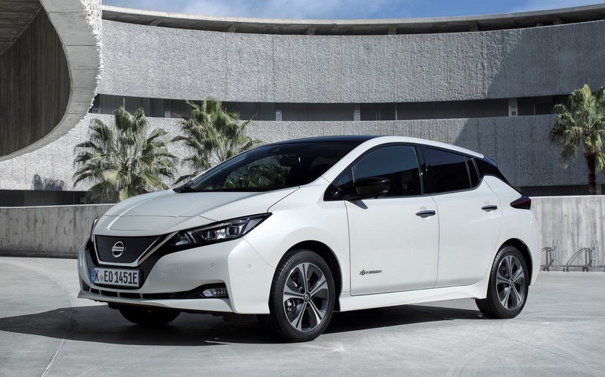 Nissan announces date of full transition to electric car production