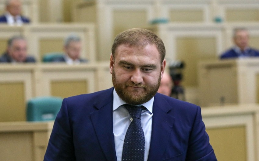 Российский сенатор задержан в зале заседаний Совета Федерации - ДОПОЛНЕНО