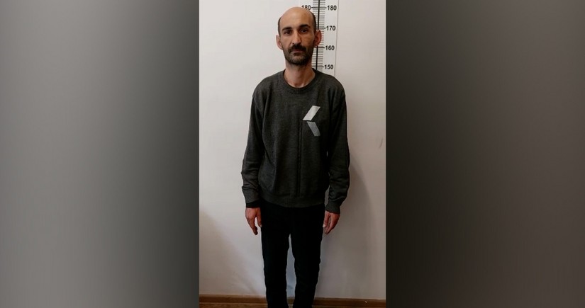 Bakıda evinin zirzəmisində çətənə kolları yetişdirən şəxs saxlanılıb