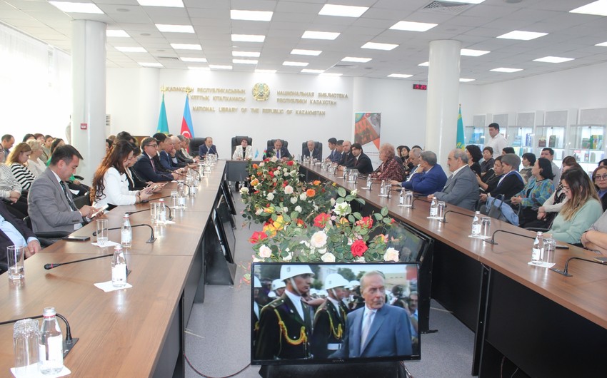В Казахстане прошла международная конференция Гейдар Алиев и молодежная политика