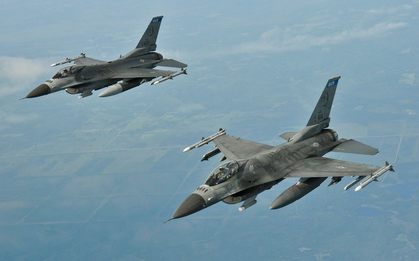 Премьер-министр Нидерландов: Ведем переговоры по поставкам F-16 для Украины