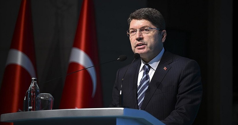 Türkiyənin ədliyyə naziri İmamoğlunun saxlanılması ilə bağlı danışıb