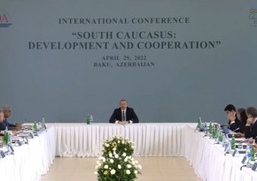 Президент: Отношения Азербайджана и Китая успешно развиваются