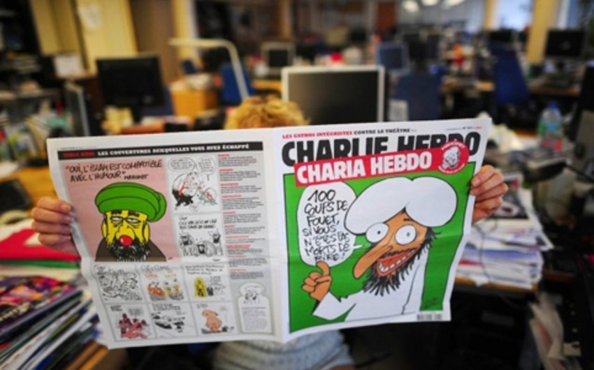 Yazıçılar Charlie Hebdo jurnalının PEN mükafatına layiq görülməsini narazılıqla qarşılayıb