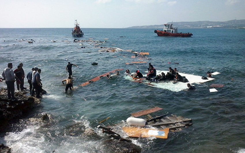 Boat capsizes in Indonesia, 1 killed, 4 missing