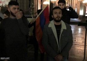 Armenians attack Paris church hosting event on Khojaly genocide - PHOTO