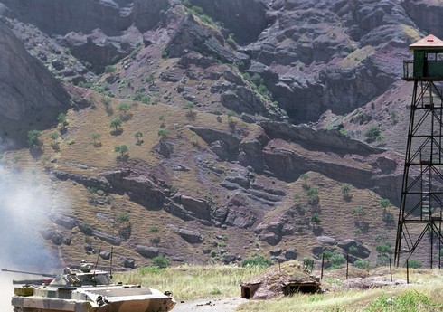 На границе Таджикистана и Афганистана произошел вооруженный инцидент