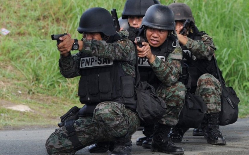 На Филиппинах при обстреле грузовика с полицейскими погибли шесть человек