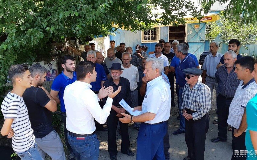 В Грузии в селе компактного проживания азербайджанцев прошла акция протеста - ФОТО