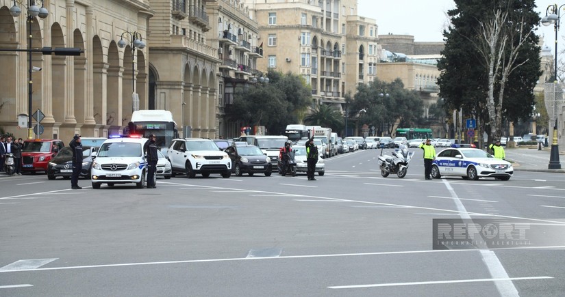 В Азербайджане минутой молчания почтили память погибших в авиакатастрофе