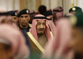 Saudi king to take 459 tonnes of luggage on trip to Indonesia