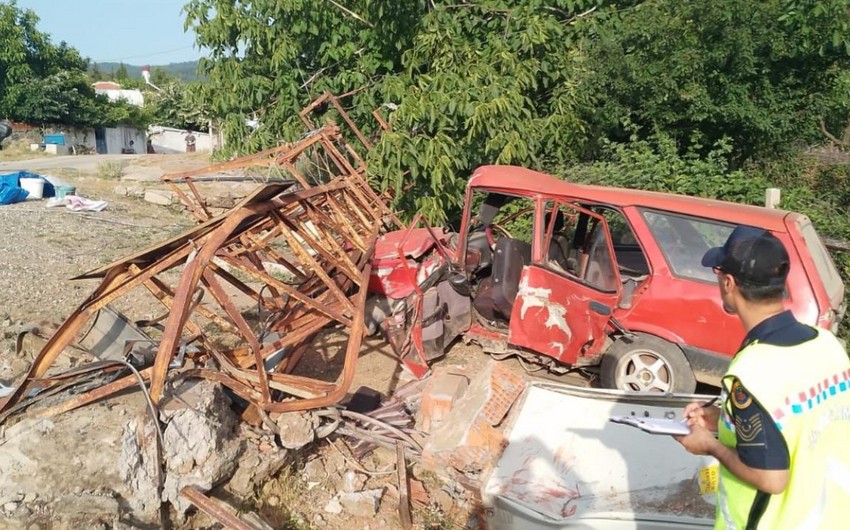 В Турции два человека погибли в тяжелом ДТП