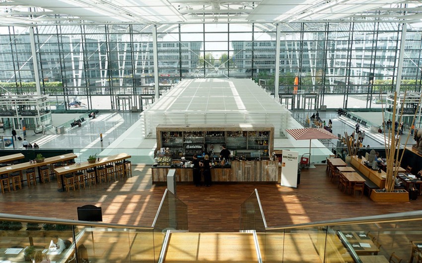 Более 300 рейсов отменили в аэропорту Мюнхена из-за ЧП с пассажиркой