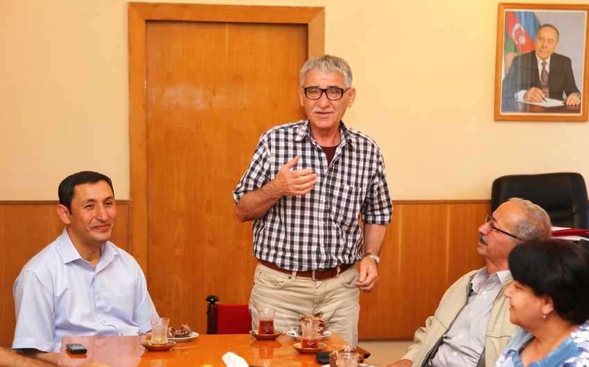 Qrim rəssamı Elbrus Vahidovun 65 illik yubileyi qeyd edilib
