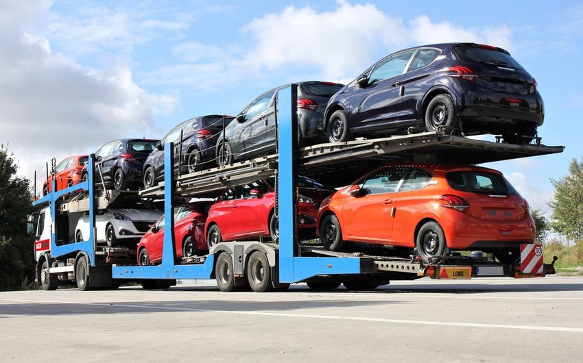 Azerbaijan triples car import from Georgia