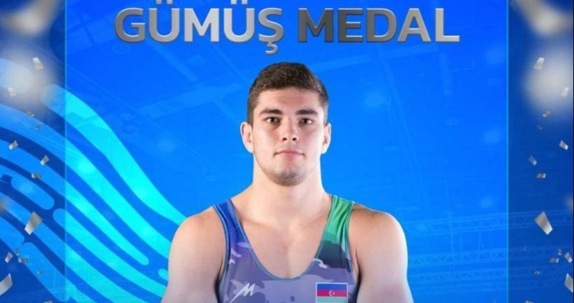 Xetaq Karsanov U-20 dünya çempionatında gümüş medal qazanıb