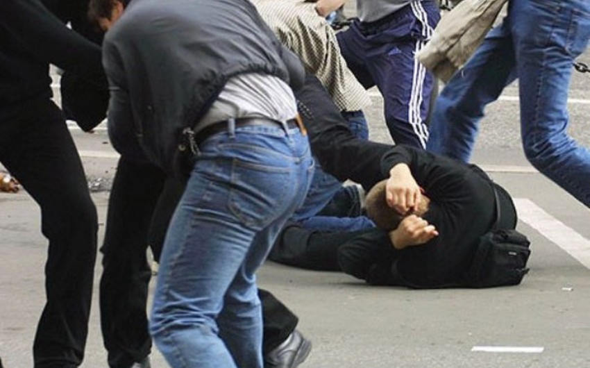 ​В Одессе произошла массовая драка между азербайджанцами и украинцами
