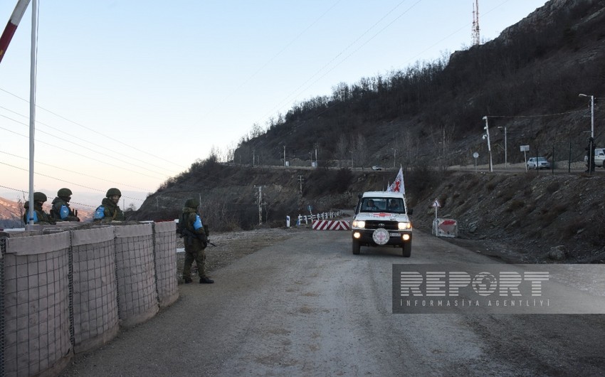 Три автомобиля МККК в очередной раз беспрепятственно проехали по Лачынской дороге в направлении Ханкенди