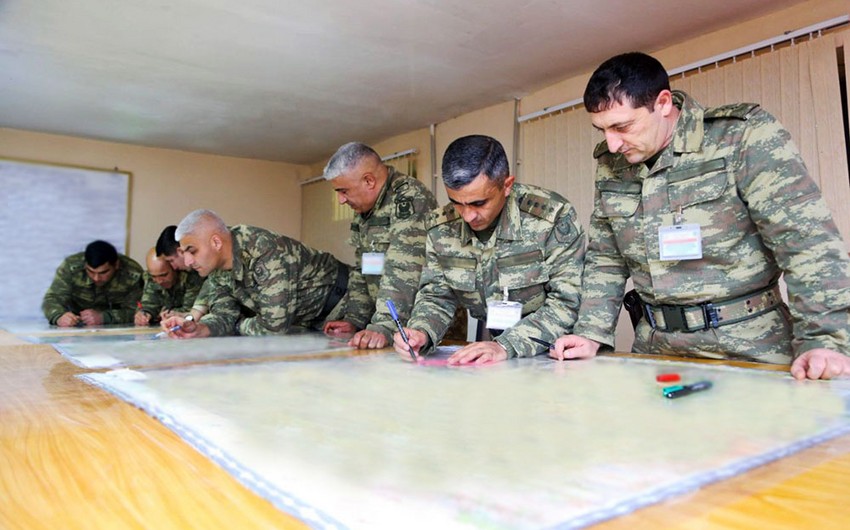 Azərbaycan ordusunun genişmiqyaslı təlimləri davam edir - VİDEO