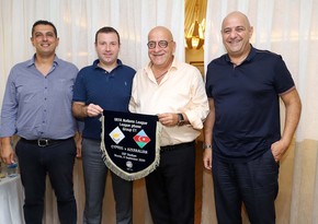 Elxan Məmmədov Kipr Futbol Assosiasiyasının prezidenti ilə görüşdü