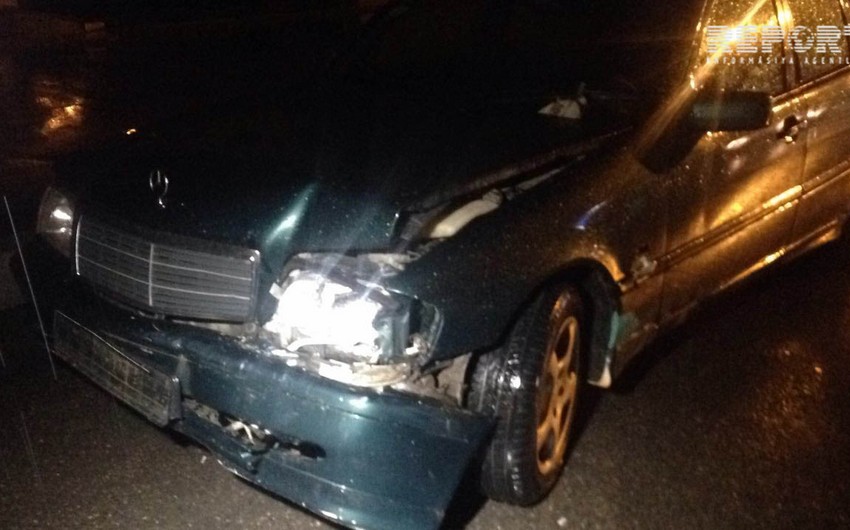 В Баку столкнулись 3 автомобиля, есть пострадавший - ВИДЕО - ОБНОВЛЕНО