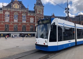 Public transport workers in Netherlands strike in support of early retirement