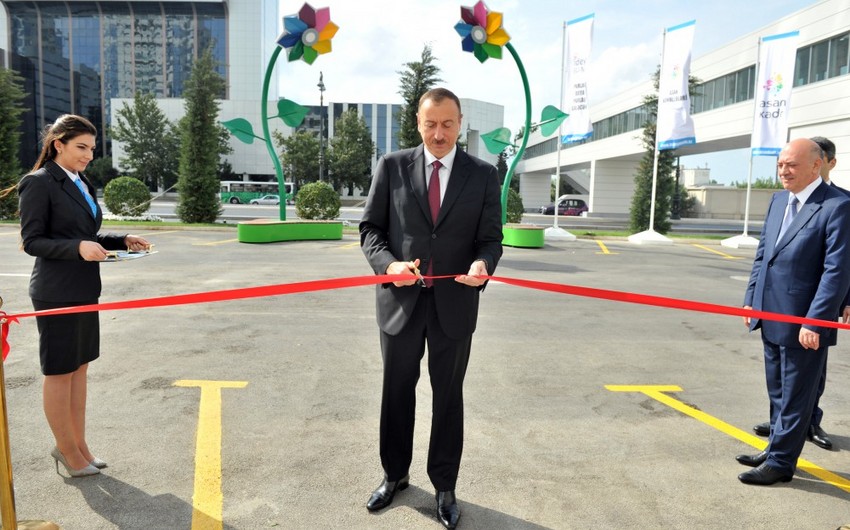 President Ilham Aliyev attends the opening of Baku “ASAN xidmət” center No 5