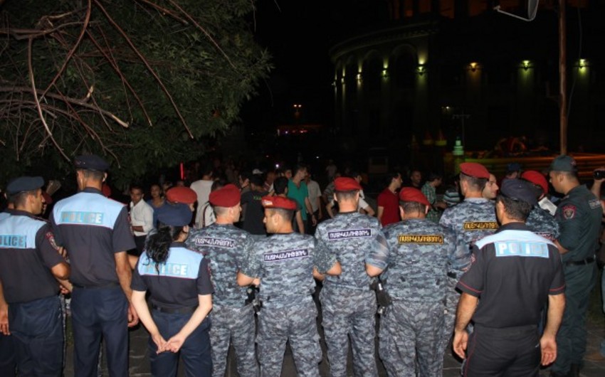 По факту беспорядков в Армении возбуждено уголовное дело