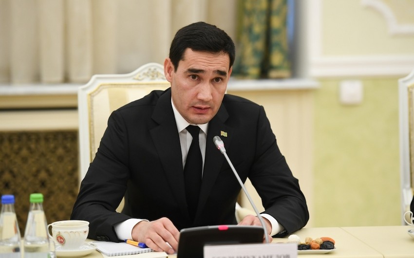 Президент Туркменистана провел кадровые перестановки в правительстве страны
