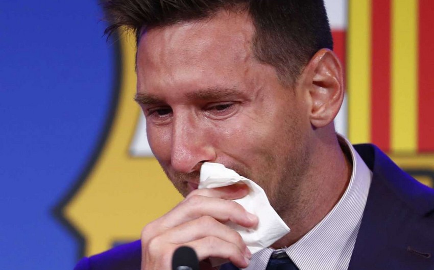 Messi’s napkin with tears put up for auction for $ 1 million