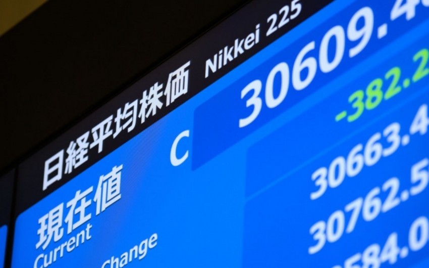 Japan's Nikkei index sinks 10% in worst losses since 1987